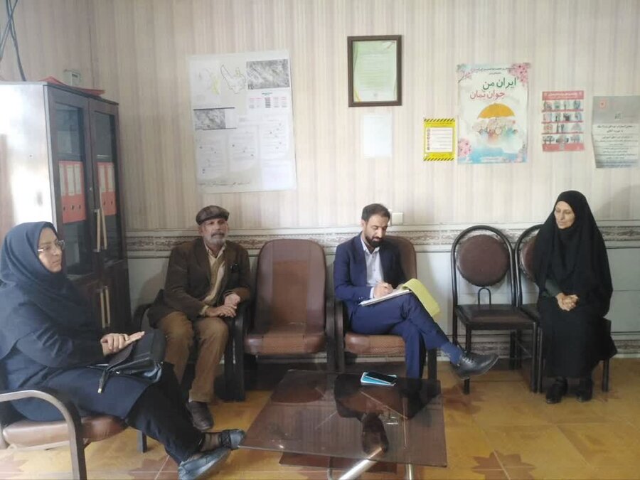 بازدید مسئول دفترارزیابی عملکرد،پاسخگویی به شکایات و بازرسی  بهزیستی استان کرمان از مراکز تحت نظارت شهرستان زرند