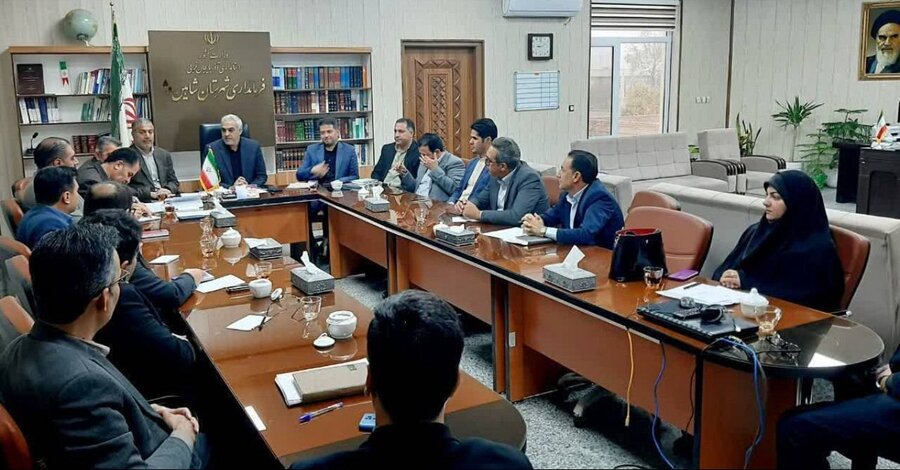 برگزاری جلسه تأمین و مقاوم‌سازی مسکن روستایی در شهرستان شاهین‌دژ