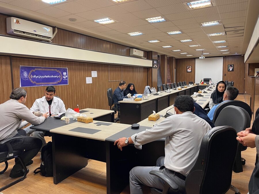 شمیرانات | برگزاری میز خدمت غربالگری سلامت ویژه کارکنان بهزیستی