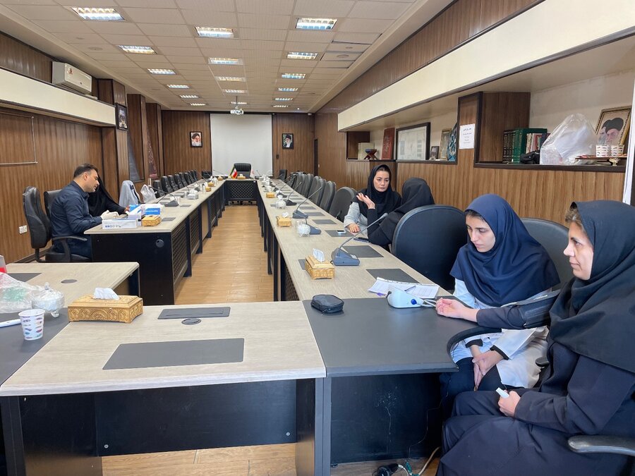 شمیرانات | برگزاری میز خدمت غربالگری سلامت ویژه کارکنان بهزیستی