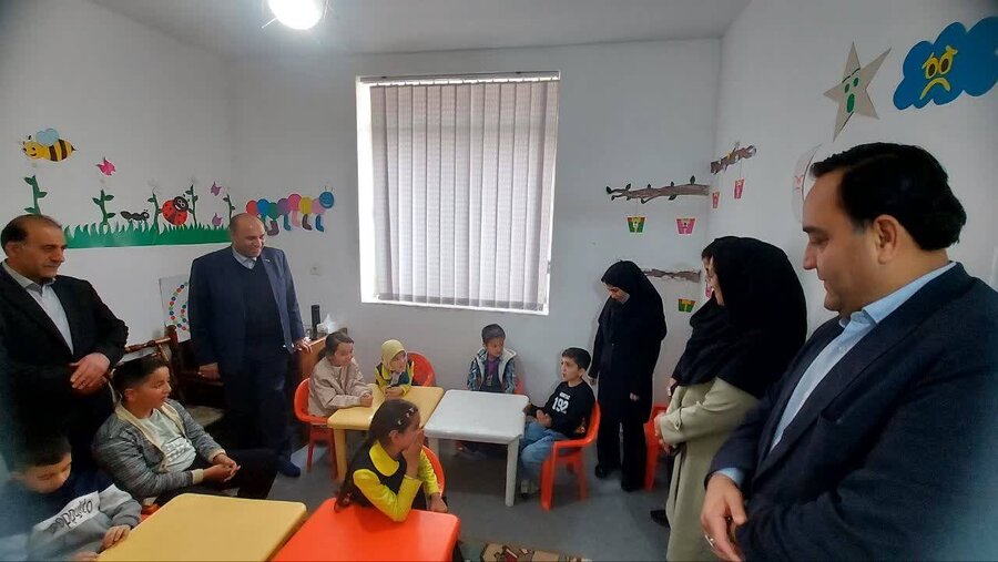 ورامین | بازدید فرماندار ویژه شهرستان از مرکز روزانه توانبخشی و آموزشی تربیت شنیداری رسا