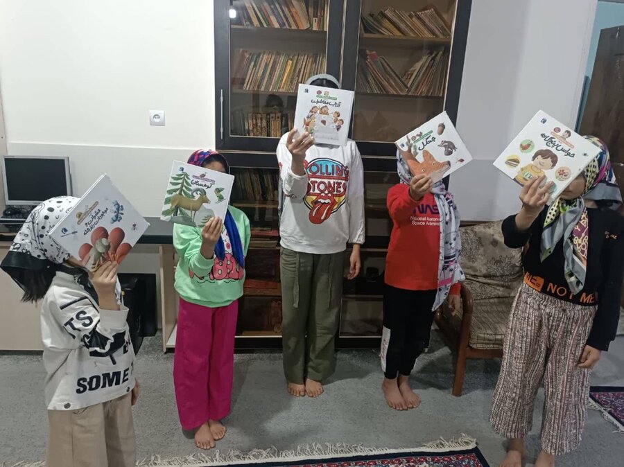 شهریار | برگزاری مسابقه نقاشی و کتابخوانی در مراکز شبه خانواده تحت نظارت بهزیستی همزمان با روز کتابخوانی