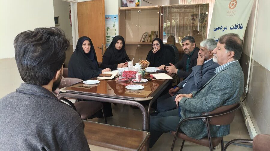 برگزاری میز خدمت و دیدار مردمی در اداره‌ کل بهزیستی استان اصفهان