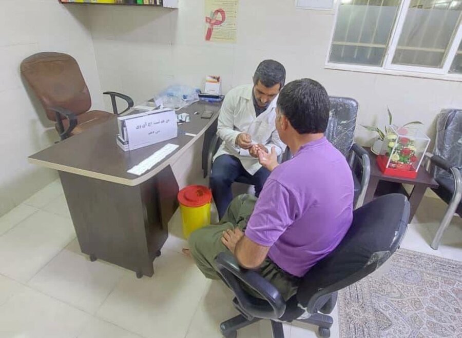 پیشوا | برگزاری طرح غربالگری و تست اچ‌آی‌وی در مرکز اقامتی نوید یاران