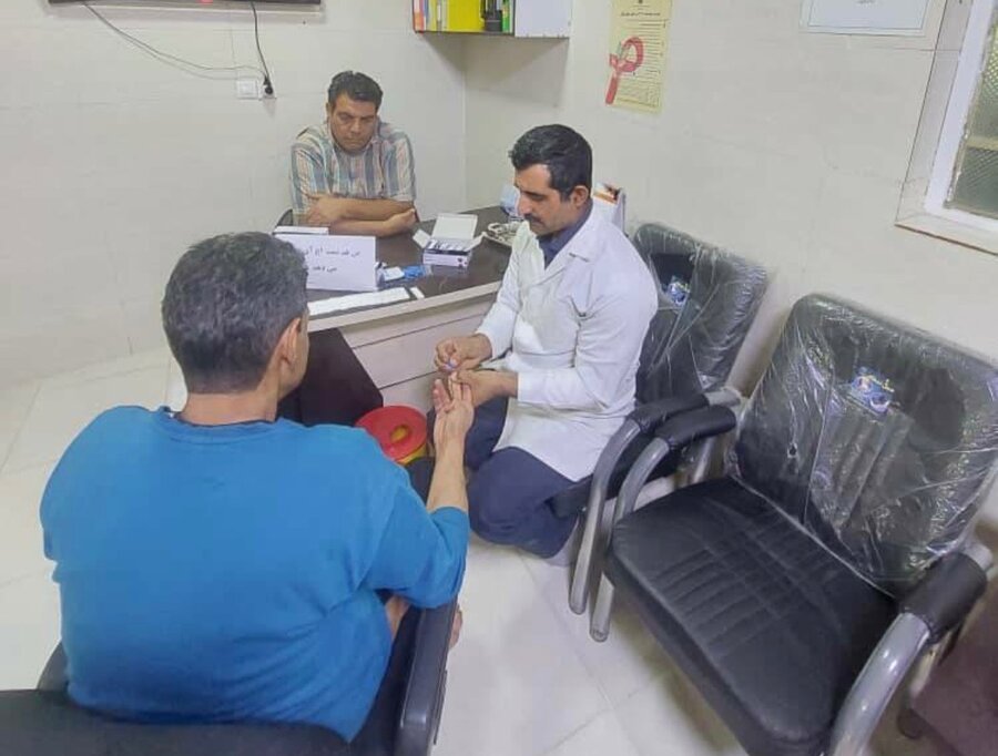 پیشوا | برگزاری طرح غربالگری و تست اچ‌آی‌وی در مرکز اقامتی نوید یاران