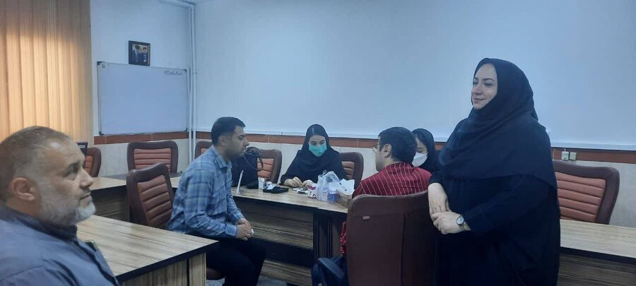 قرچک l  برگزاری جلسه غربالگری سلامت کارکنان