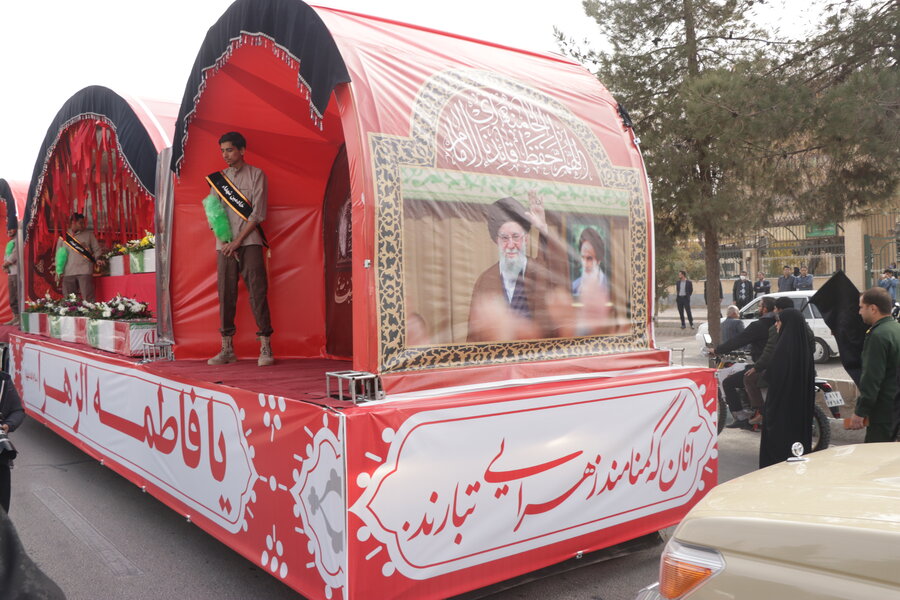 استقبال کارکنان بهزیستی استان کرمان از شهدای گمنام