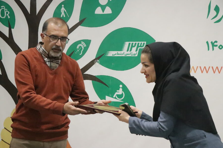 افتتاح کافه کتاب بهزیستی