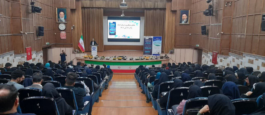 همایش تخصصی پیشگیری و درمان اعتیاد با مشارکت اداره کل بهزیستی البرز برگزار شد