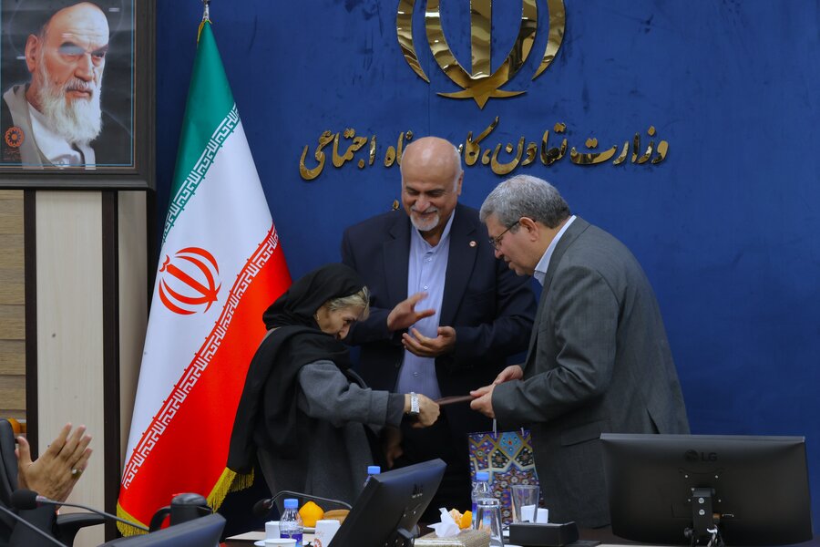 آیین تقدیر از اهالی قلم مؤلفین و مترجمین سازمان بهزیستی کشور