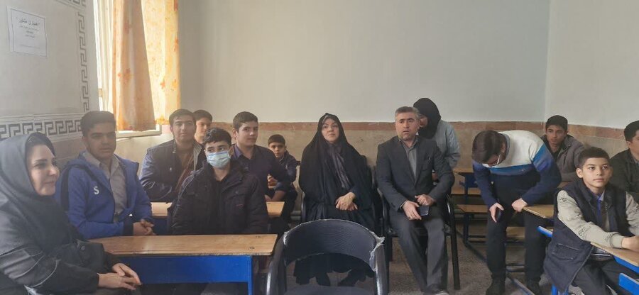 دوره آموزشی همیار مشاوره با محوریت آموزش بتا و خودمراقبتی در اشتهارد