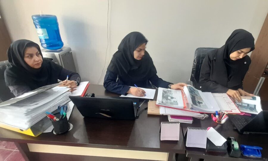 بازدید کارشناسان بهزیستی از مراکز مثبت زندگی در راستای ارتقاء کیفیت خدمات به مددجویان تحت پوشش