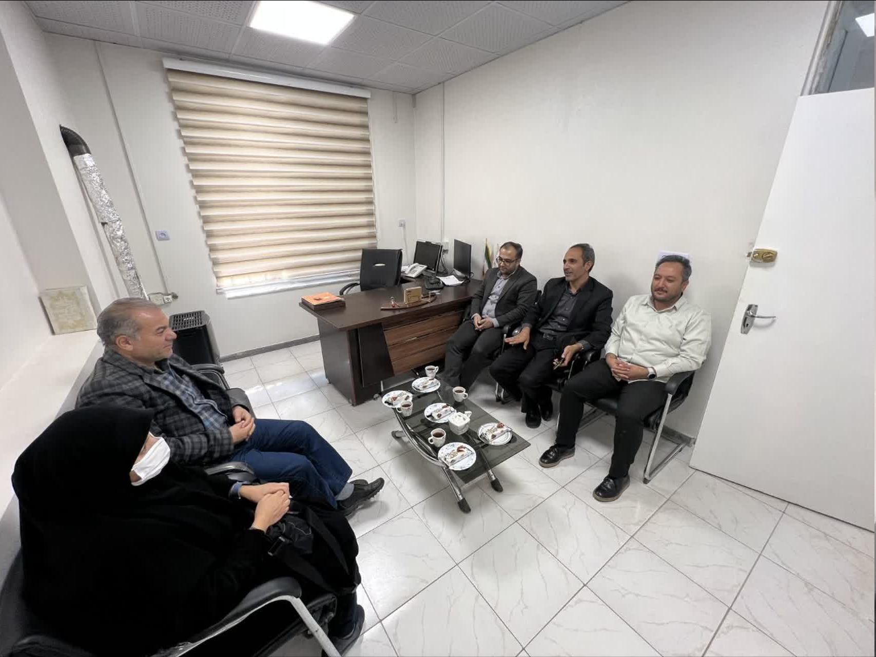 جلسه هماهنگی و نظارت بر طرح غربالگری بینایی و شنوایی در شهرستان بهار