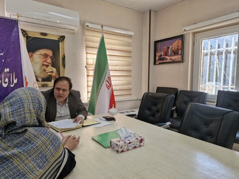 کرج | در راستای حمایت و رسیدگی به درخواست‌های حضوری گروه‌های هدف / تداوم سه شنبه های همدلی در بهزیستی کرج