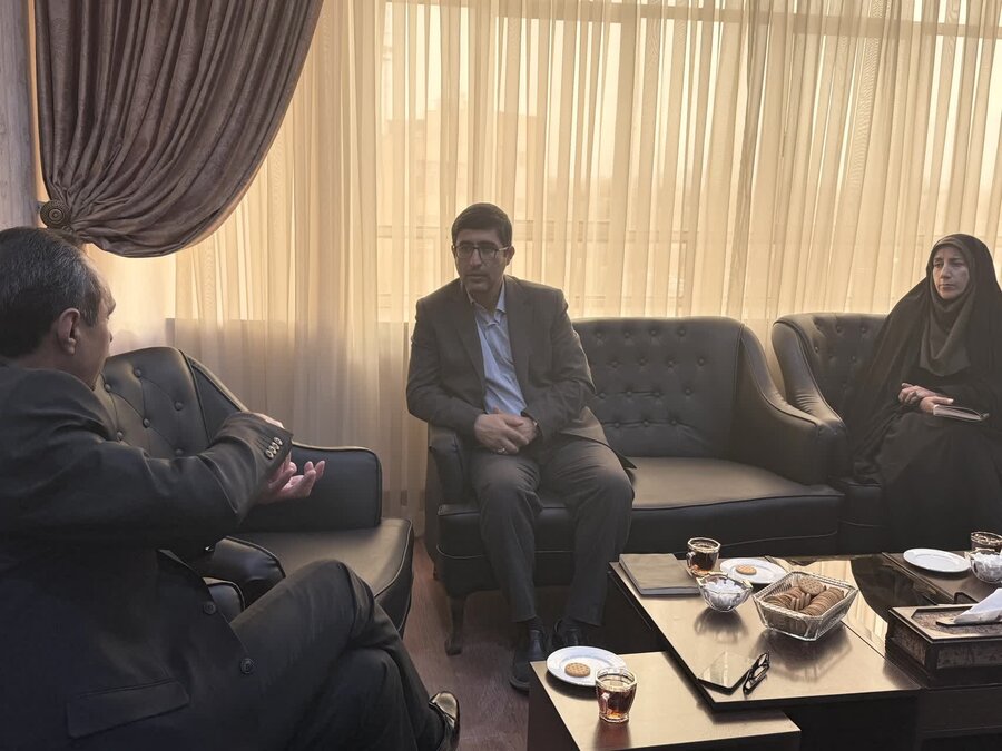دیدار مشاور رئیس سازمان بهزیستی کشور با مدیرکل بهزیستی یزد