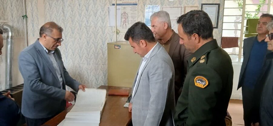 بازدید روسای ادارات دهگلان از کمپ‌های ترک اعتیاد
