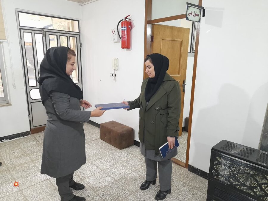 بازدید کارشناسان استانی بهزیستی از مراکز مثبت زندگی و مشاوره مریوان
