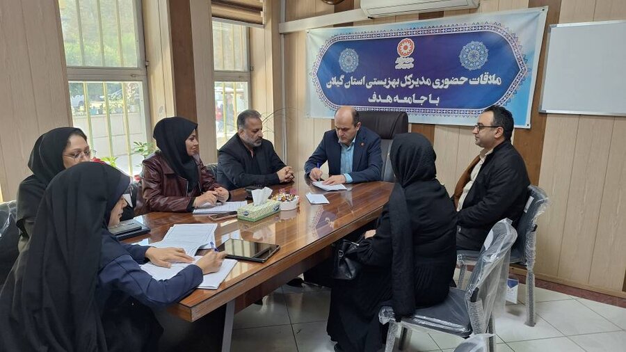 ملاقات عمومی مدیر کل با مراجعین و توانخواهان تحت پوشش بهزیستی استان