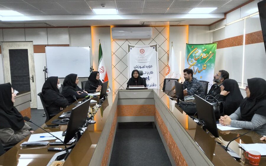 دوره آموزشی جمع آوری و تحلیل داده های آماری برای کارشناسان بهزیستی قزوین برگزار شد.