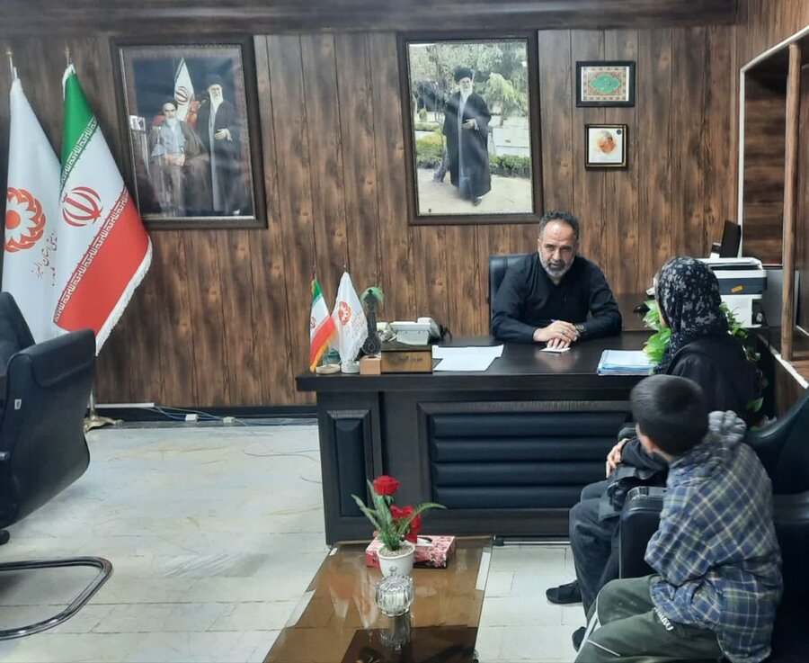 اشتهارد | ملاقات رئیس اداره بهزیستی شهرستان اشتهارد با جامعه هدف محترم