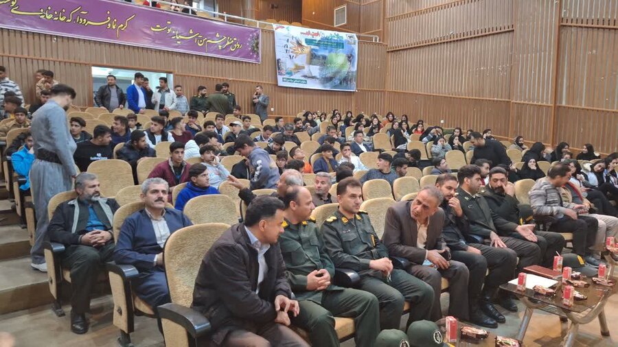 کارگاه پیشگیری از اعتیاد برای دانش‌آموزان دبیرستانی سروآباد برگزار شد 
