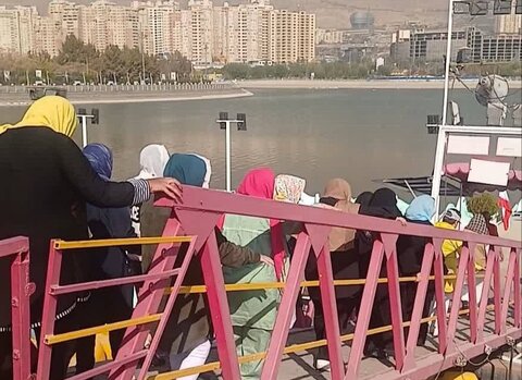 شهر قدس | اردوی مددجویان مرکز سالمندان به دریاچه چیتگر