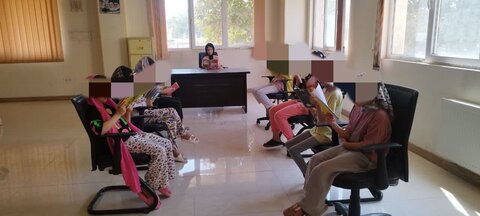 برنامه‌های هفته کتاب و کتابخوانی در مراکز شبه‌خانواده بهزیستی نظرآباد برگزار شد