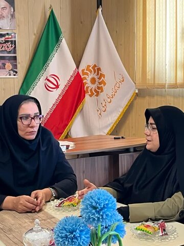 ساوجبلاغ | رئیس بهزیستی شهرستان ساوجبلاغ از رئیس کتابخانه ها تقدیر کرد