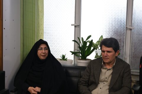 بازدید مدیرکل دفتر مشاوره و امور روانشناختی سازمان بهزیستی کشور از مرکز "صدای مشاور ۱۴۸۰" مازندران