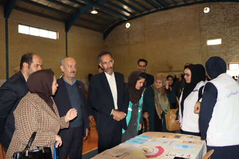 گزارش تصویری ا نمایشگاهی از خدمات اجتماعی در حاشیه طرح سلام