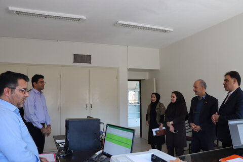 گزارش تصویری ا بازدید مدیرکل بهزیستی استان از قسمتهای مختلف شهرستان خمین در سفر یکروزه به شهرستان
