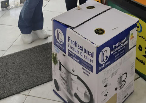 کرج | برنامه‌های کمک‌رسانی و توزیع اقلام ضروری در کرج اجرا شد