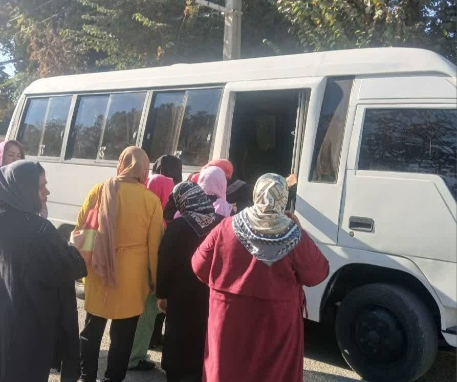 شهر قدس | اردوی مددجویان مرکز سالمندان به دریاچه چیتگر