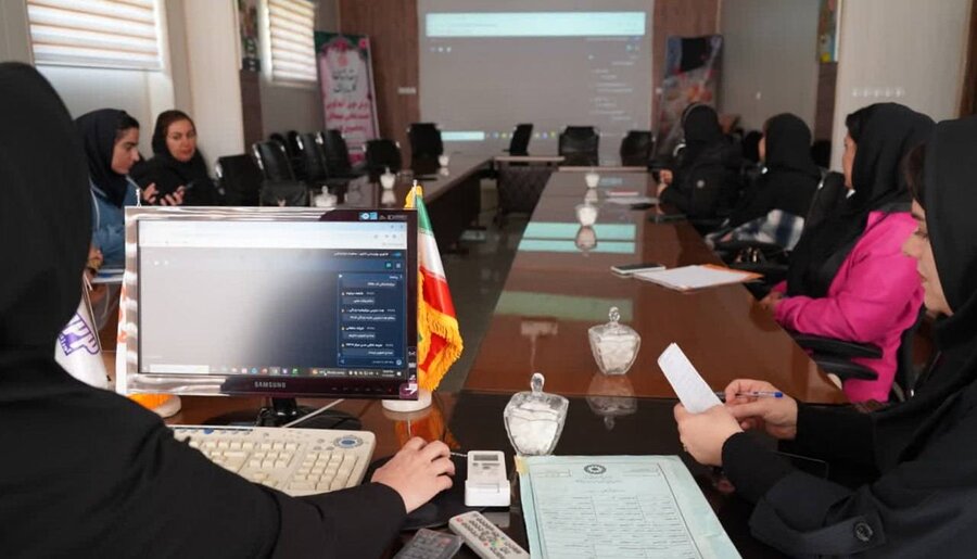 برگزاری نشست آنلاین مسئولان فنی مراکز «مثبت زندگی» مهاباد