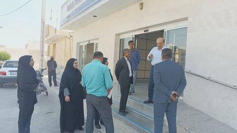 بستک| پیگیری مناسب سازی اماکن عمومی و مبلمان شهری