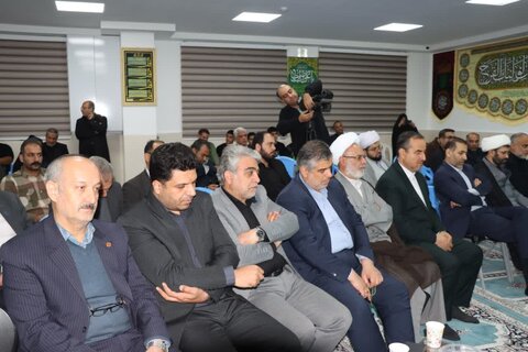 گزارش تصویری ا حضور استاندار مرکزی در بین فرزندان خانه های رئوف وثامن