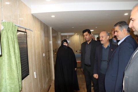 گزارش تصویری ا حضور استاندار مرکزی در بین فرزندان خانه های رئوف وثامن