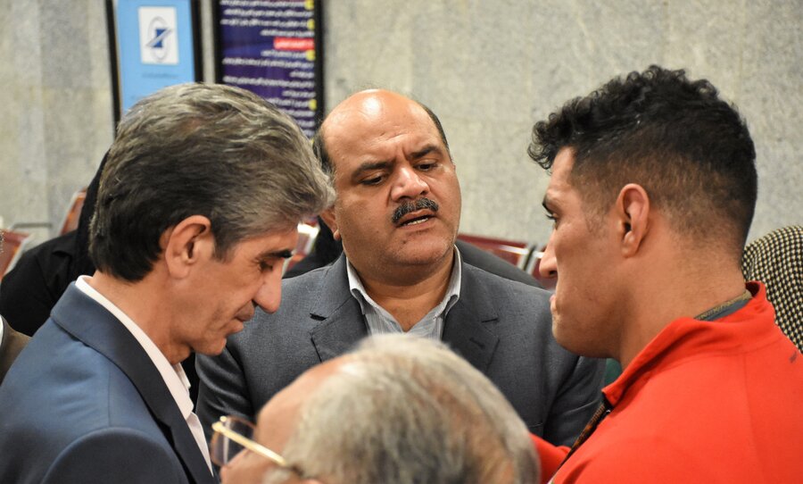 استقبال از مسعود رستگار