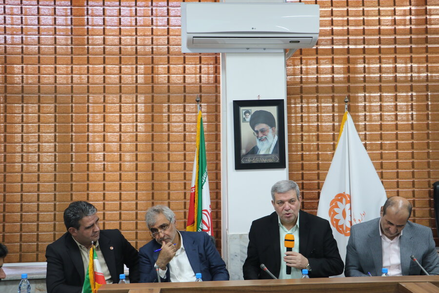 نشست صمیمی رئیس سازمان بهزیستی کشور با پرسنل بهزیستی اسفراین