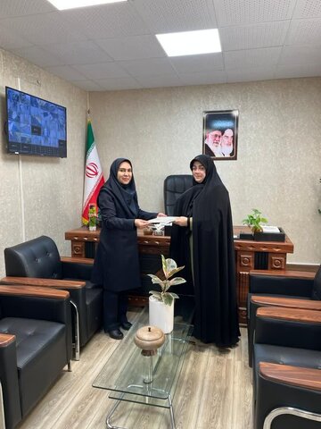 ساوجبلاغ | تقدیر مدیرکل بهزیستی البرز از رئیس بهزیستی ساوجبلاغ در راستای اقدامات مؤثر درکسب رتبه نخست جشنواره شهید رجایی