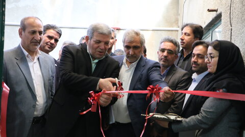 رئیس سازمان بهزیستی کشور ساختگاه پنل خورشیدی اداره بهزیستی اسفراین را افتتاح کرد
