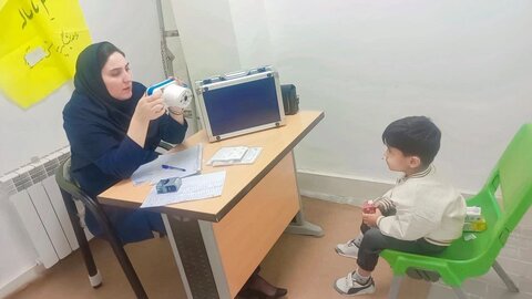 اصلاندوز| روند اجرای طرح کشوری پیشگیری از تنبلی چشم در شهرستان اصلاندوز