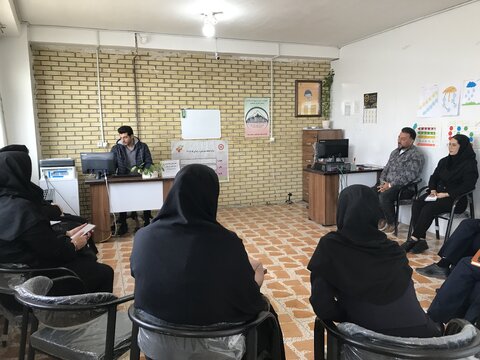 نشست رابطین روابط‌ عمومی مراکز دولتی و غیردولتی بهزیستی در اسکو