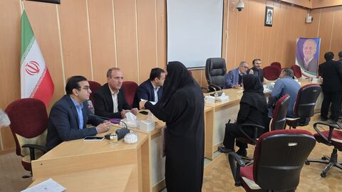 پاسخگویی مستقیم استاندار و مدیران دستگاههای اجرایی به درخواستهای مردمی