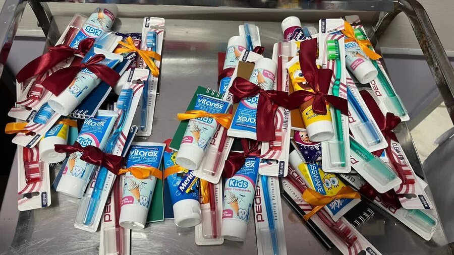  برنامه ویزیت و  دندان پزشکی برای مرکز حمایتی آموزشی کودک وخانواده سرای امید