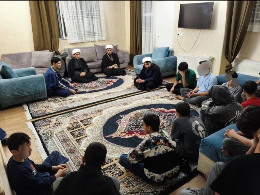 شهرتهران| مراسم گرامیداشت شهادت حضرت فاطمه‌زهرا (س) در مراکز شبه‌خانواده پسران برگزار شد