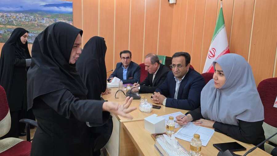 ملاقات مردمی