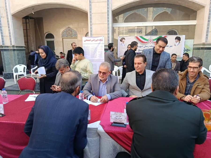 شهریار | مشارکت فعالانه بهزیستی در میز خدمت نماز جمعه شهرستان