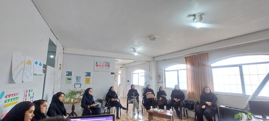 نشست رابطین روابط عمومی مراکز دولتی و غیردولتی بهزیستی در اسکو