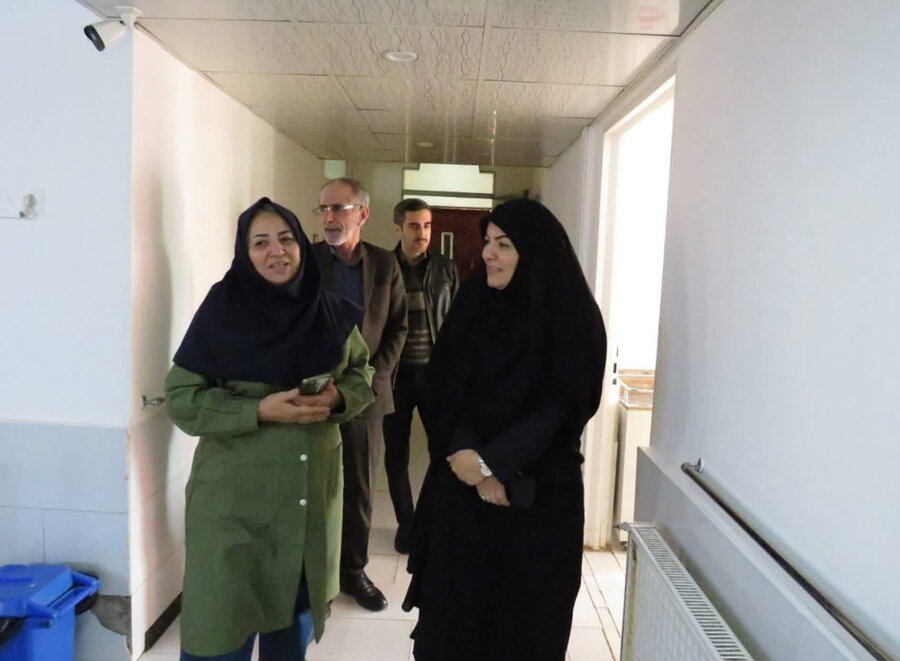 بازدید سرزده مدیرکل بهزیستی البرز از مرکز توانبخشی و نگهداری سالمندان فرزانگان
